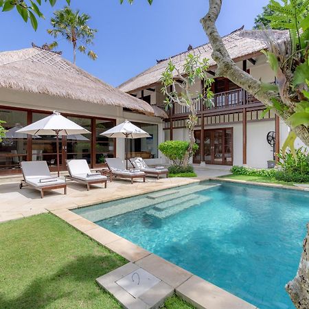 Villa Dorado - Steps From Jimbaran Beach Exterior photo
