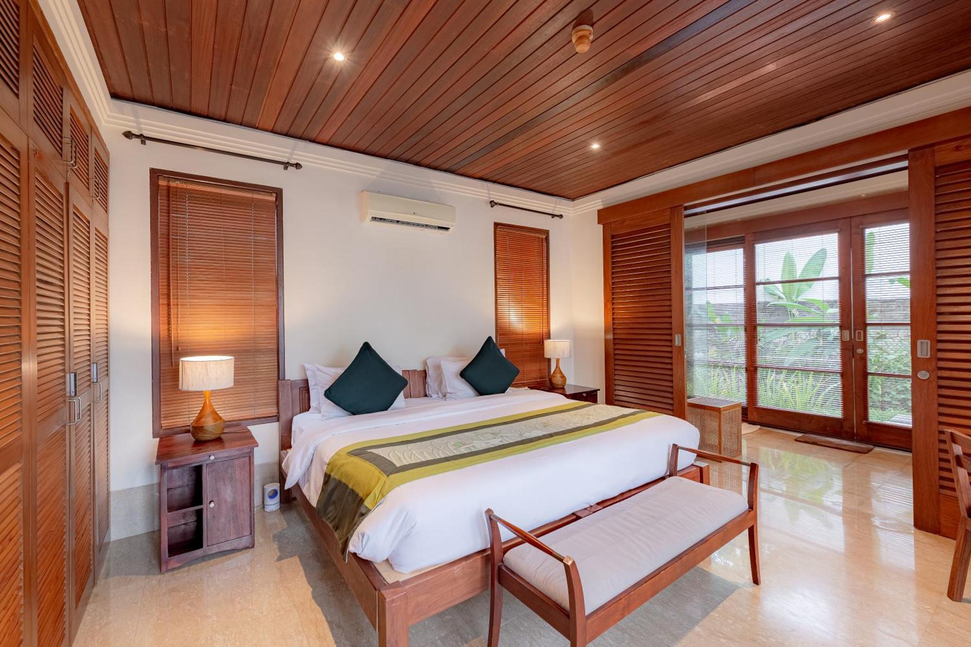Villa Dorado - Steps From Jimbaran Beach Exterior photo