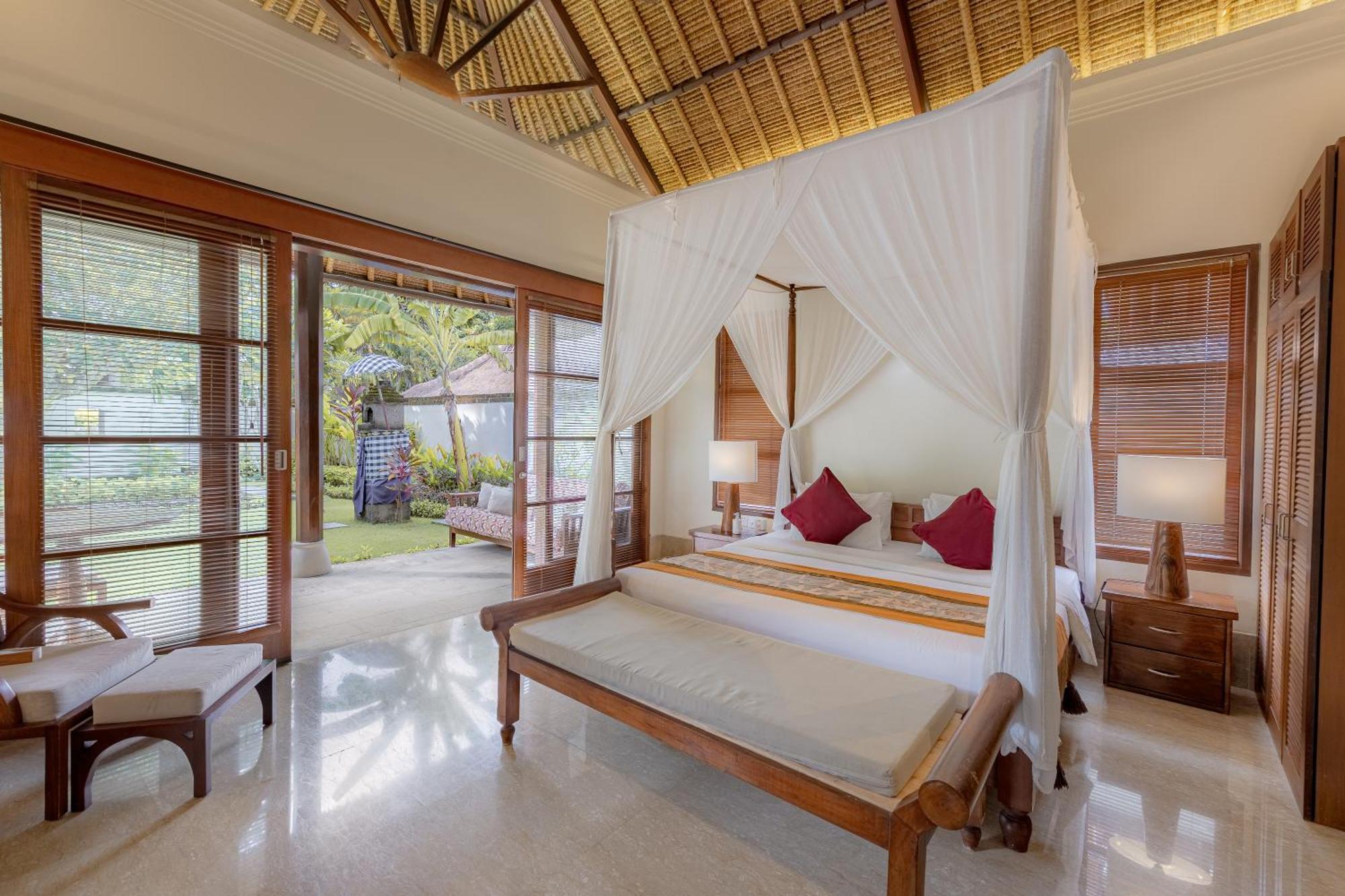 Villa Dorado - Steps From Jimbaran Beach Exterior photo