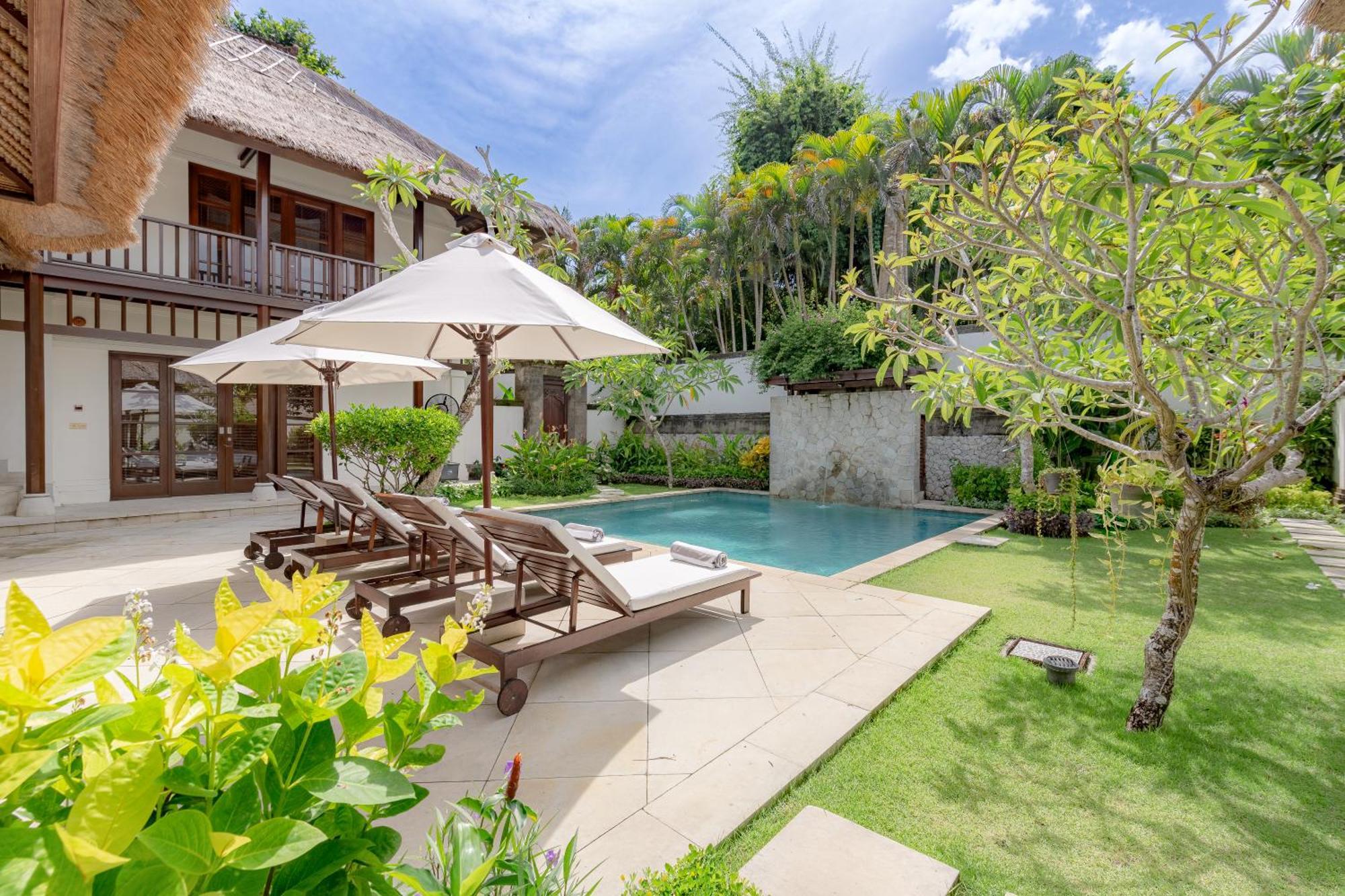Villa Dorado - Steps From Jimbaran Beach Exterior photo