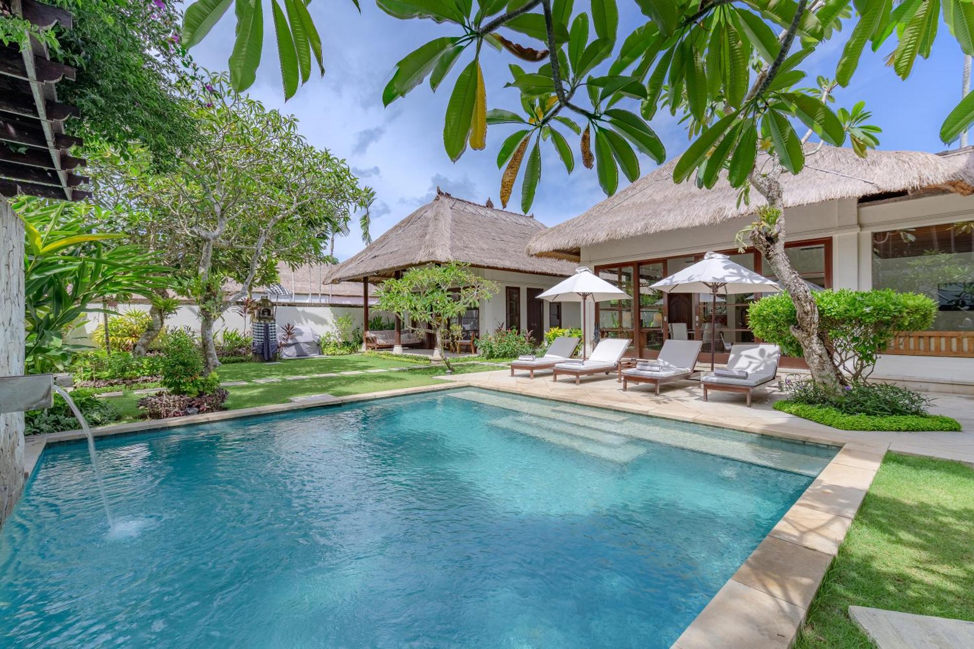 Villa Dorado - Steps From Jimbaran Beach Exterior photo